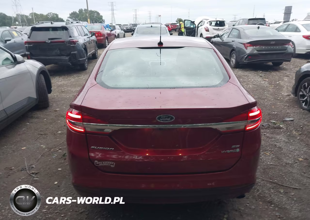2018 Ford Fusion Hybrid Se VIN:3FA6P0LU1JR152493 - 16