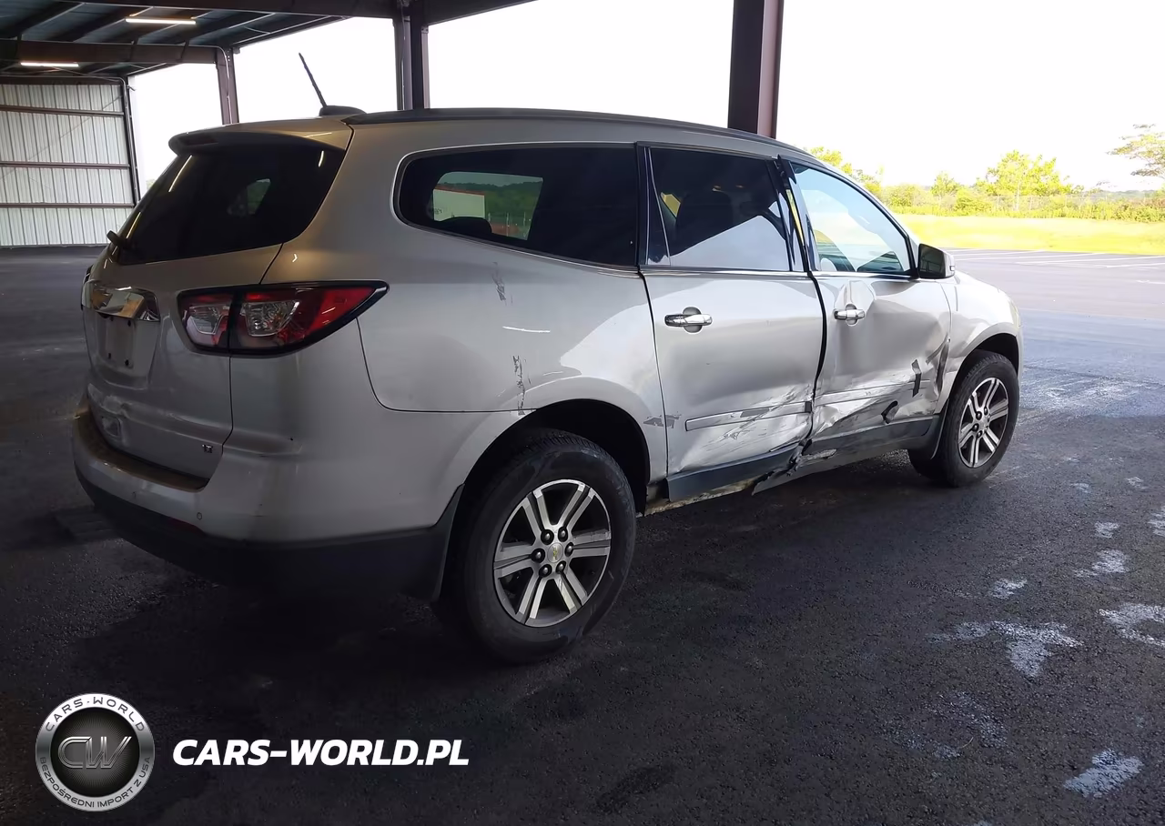 2017 Chevrolet Traverse Lt VIN:1GNKRGKD0HJ137329 - 4