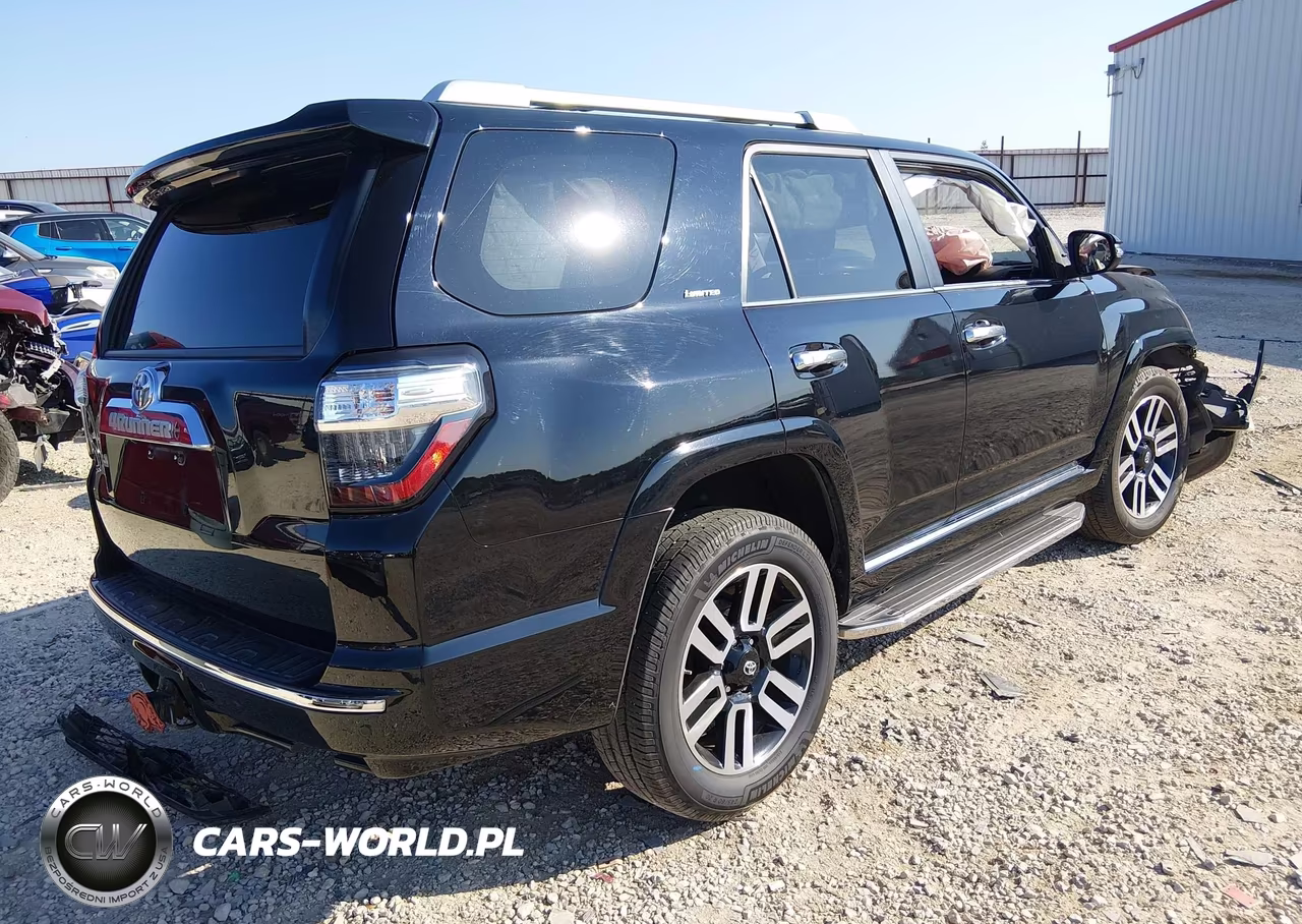 2016 Toyota 4Runner Limited VIN:JTEZU5JR3G5145192 - 4