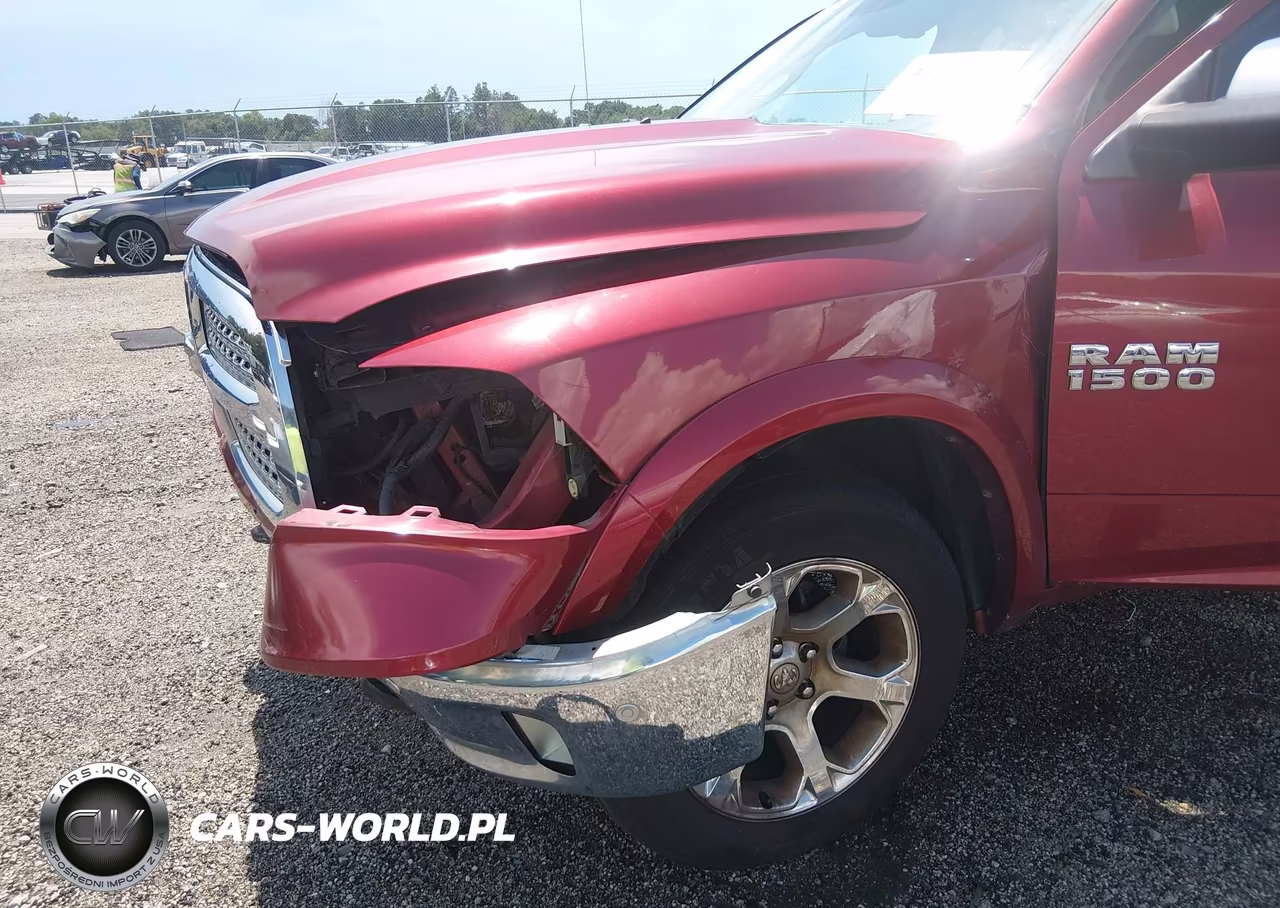 2015 Ram 1500 Laramie VIN:1C6RR7NG5FS500090 - 6