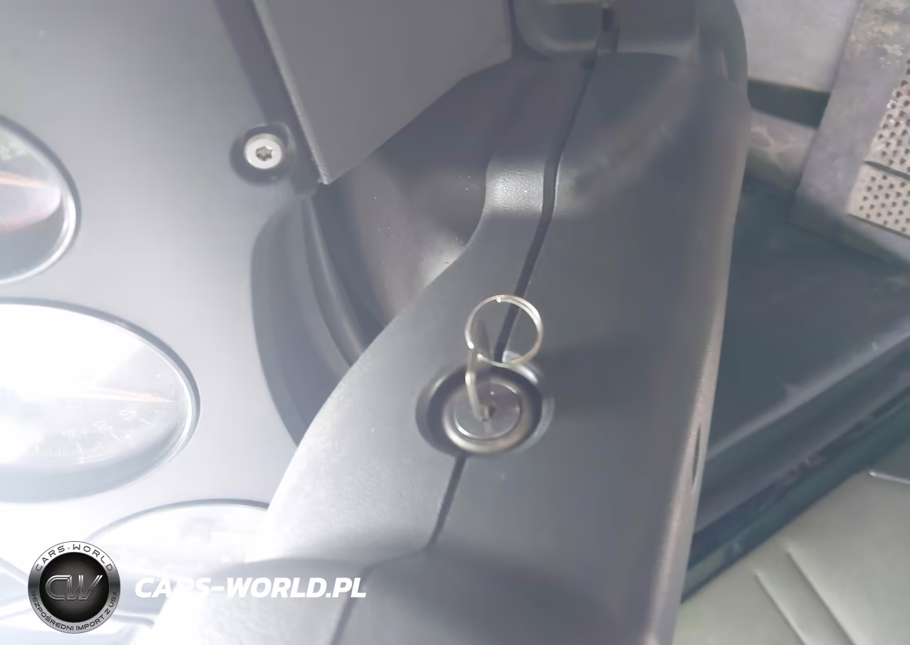 2017 Mack Pinnacle VIN:1M1AW01X2HM009690 - 10
