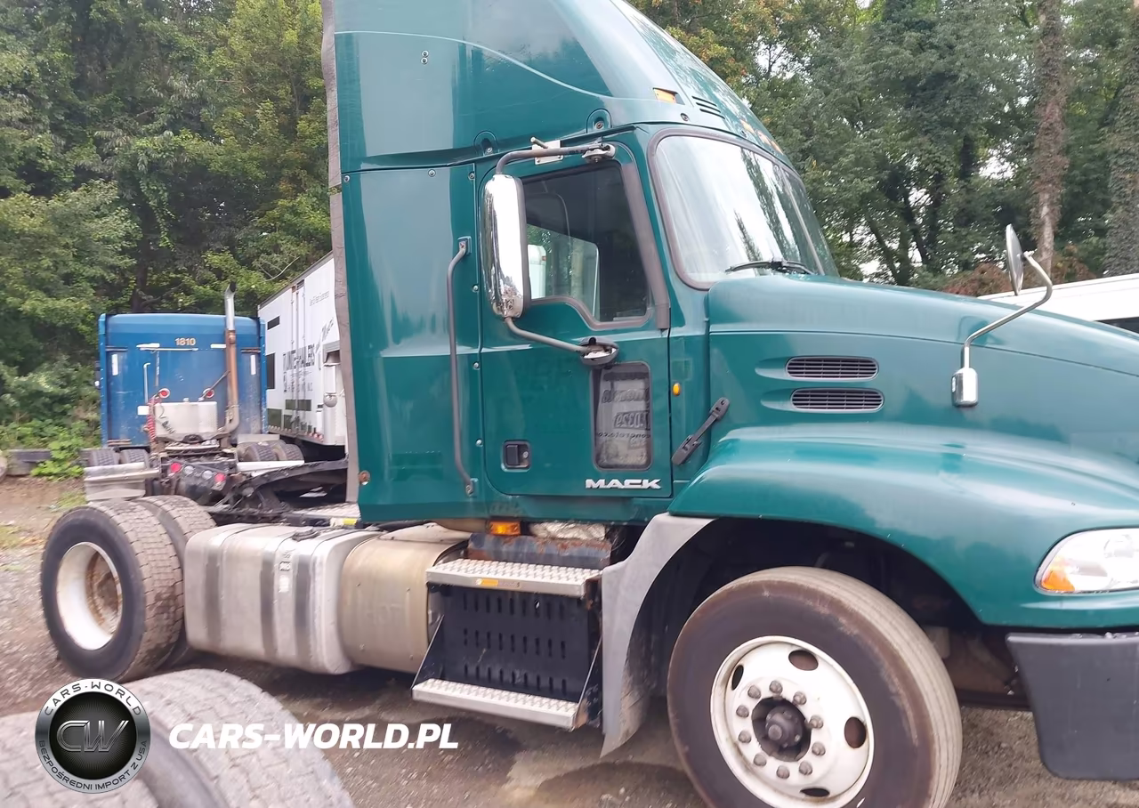 2017 Mack Pinnacle VIN:1M1AW01X2HM009690 - 14