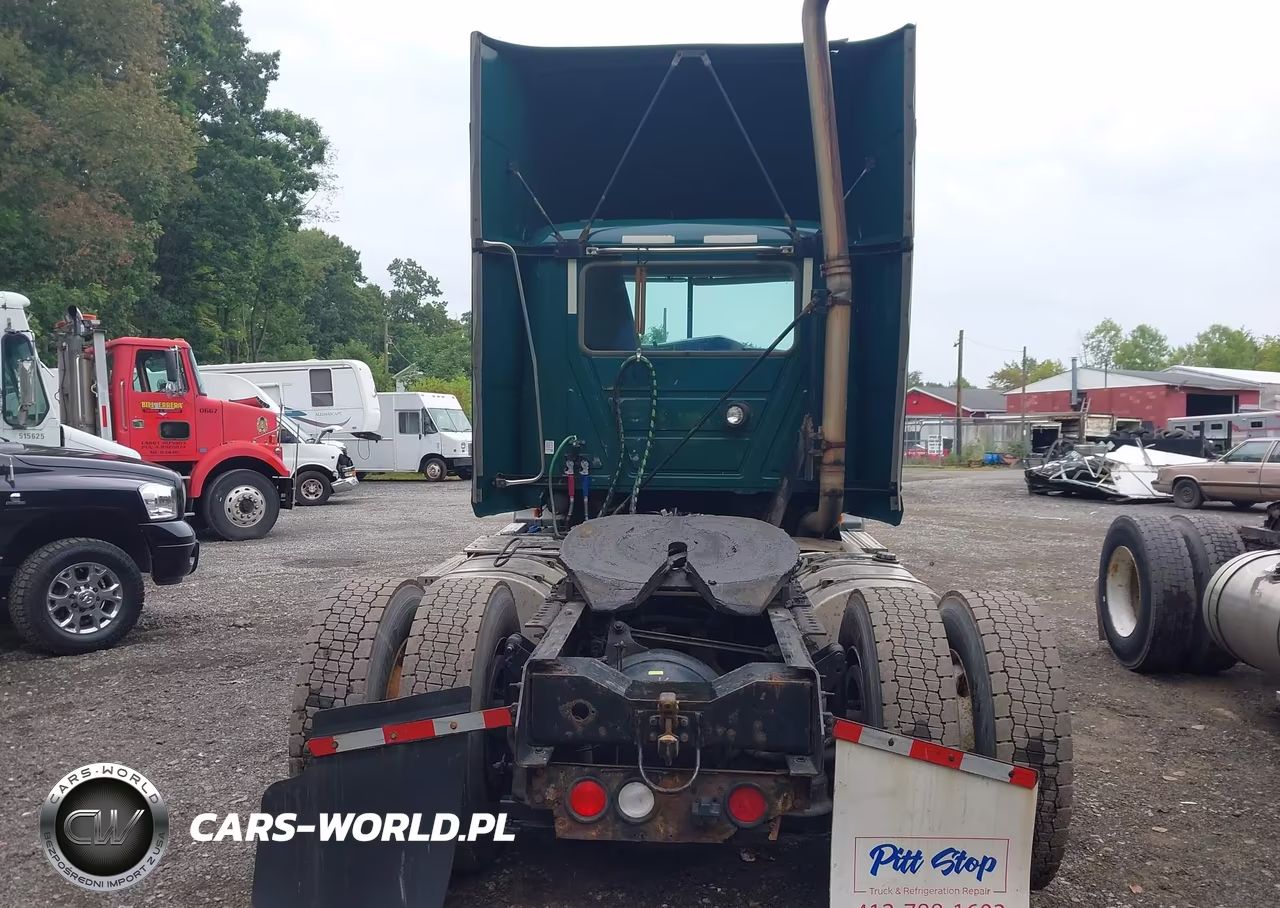 2017 Mack Pinnacle VIN:1M1AW01X2HM009690 - 16