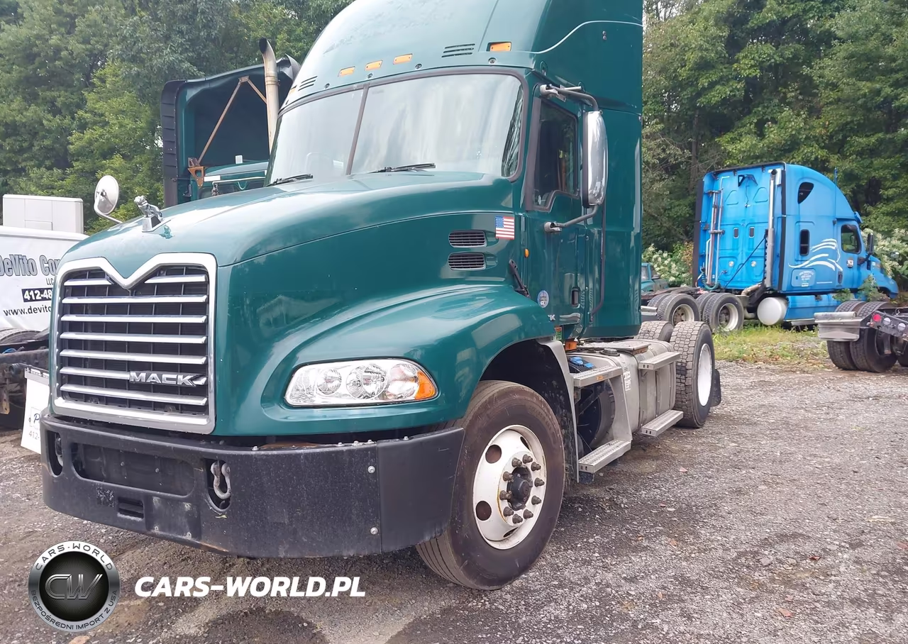 2017 Mack Pinnacle VIN:1M1AW01X2HM009690 - 2