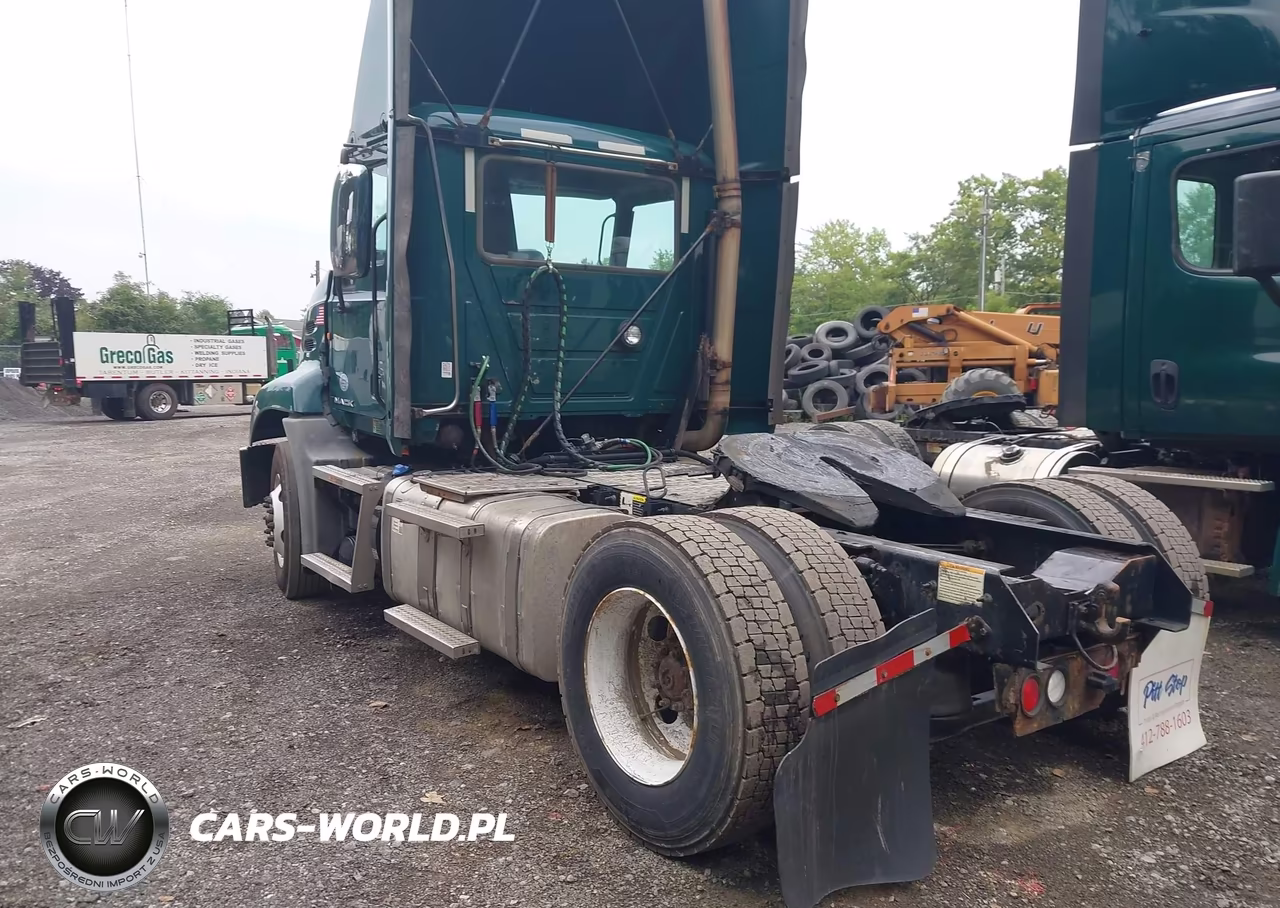 2017 Mack Pinnacle VIN:1M1AW01X2HM009690 - 3