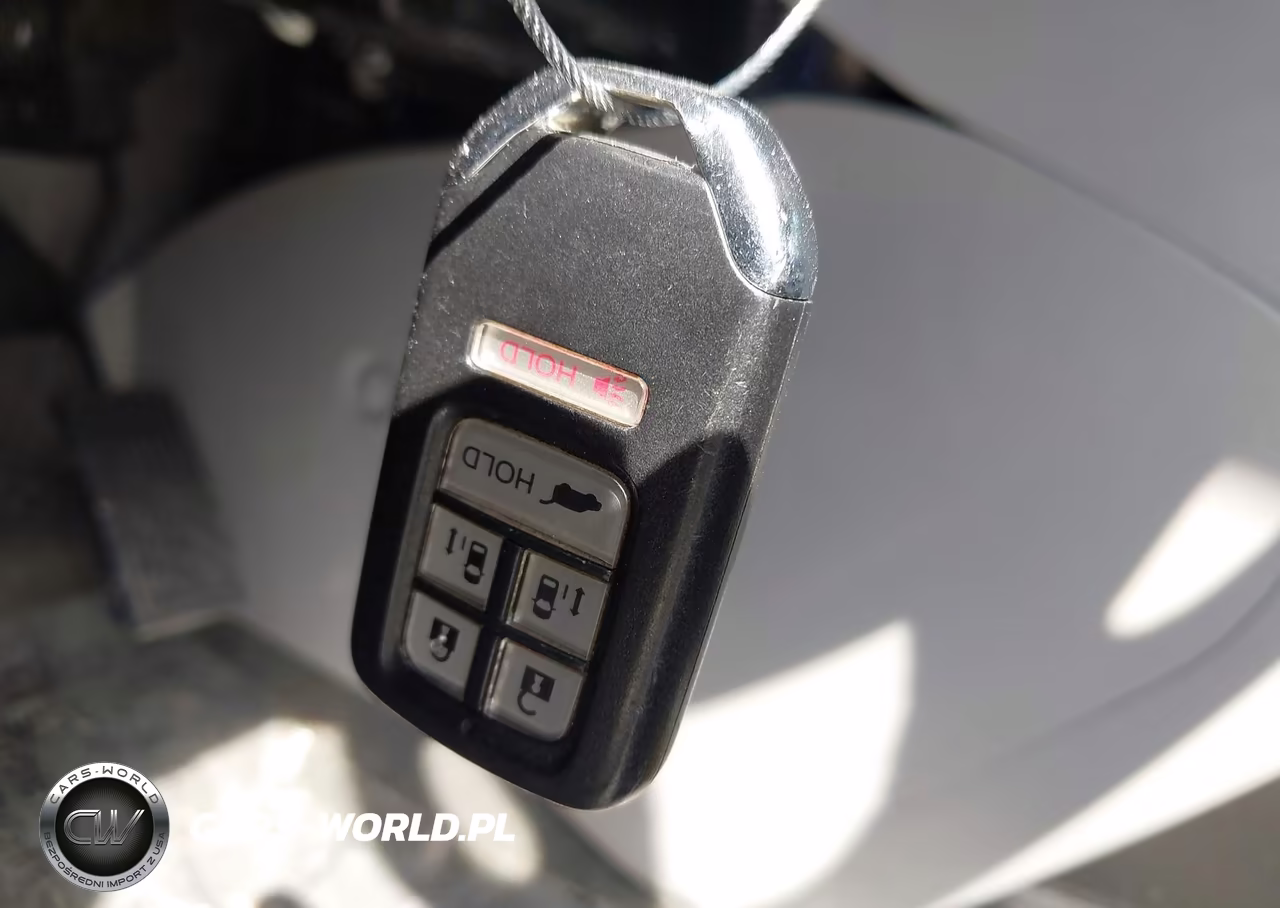 2016 Honda Odyssey Ex-L VIN:5FNRL5H60GB072753 - 11