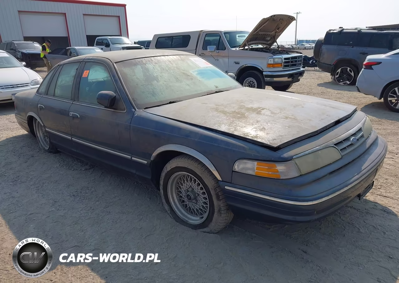 1997 Ford Crown Victoria Lx