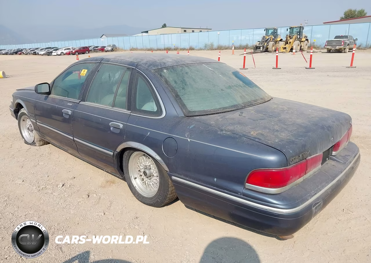 1997 Ford Crown Victoria Lx VIN:2FALP74W5VX223620 - 3