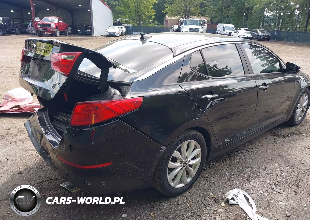 2015 Kia Optima Lx VIN:KNAGM4A74F5617903 - 4
