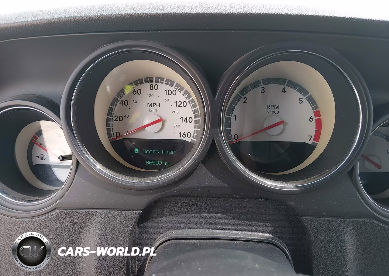 2010 Dodge Challenger R-T VIN:2B3CJ5DT6AH139561 - 7