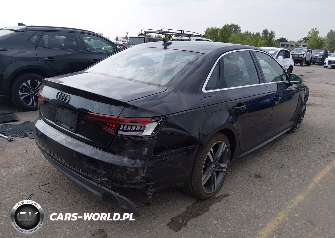 2018 Audi A4 2.0T Premium-2.0T Tech Premium VIN:WAUENAF46JA035335 - 4
