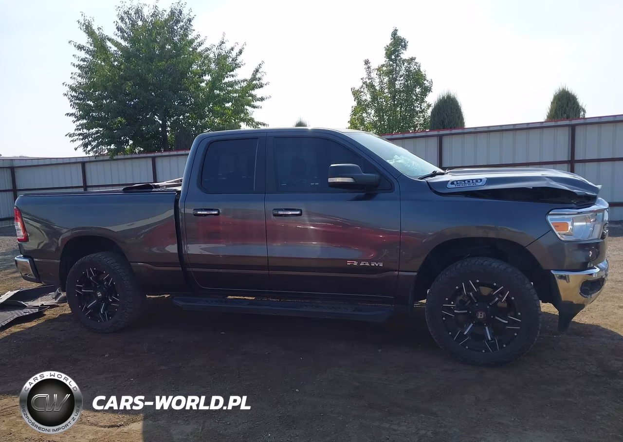 2020 Ram 1500 Big Horn 4X4 6'4 Box VIN:1C6SRFBT6LN343919 - 14