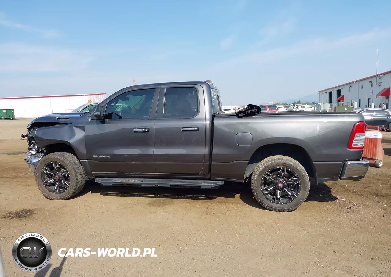 2020 Ram 1500 Big Horn 4X4 6'4 Box VIN:1C6SRFBT6LN343919 - 15