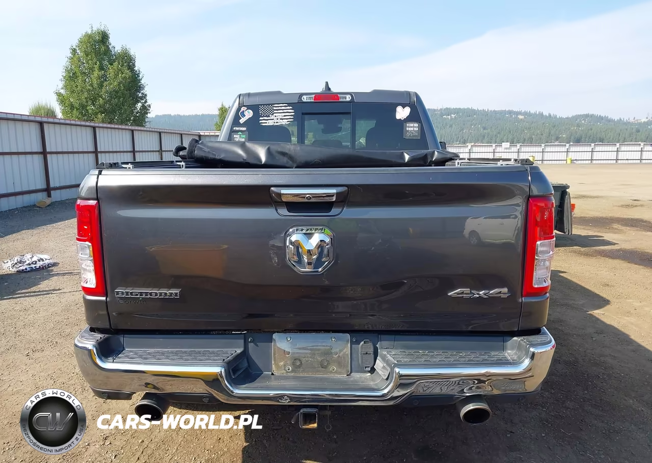 2020 Ram 1500 Big Horn 4X4 6'4 Box VIN:1C6SRFBT6LN343919 - 17