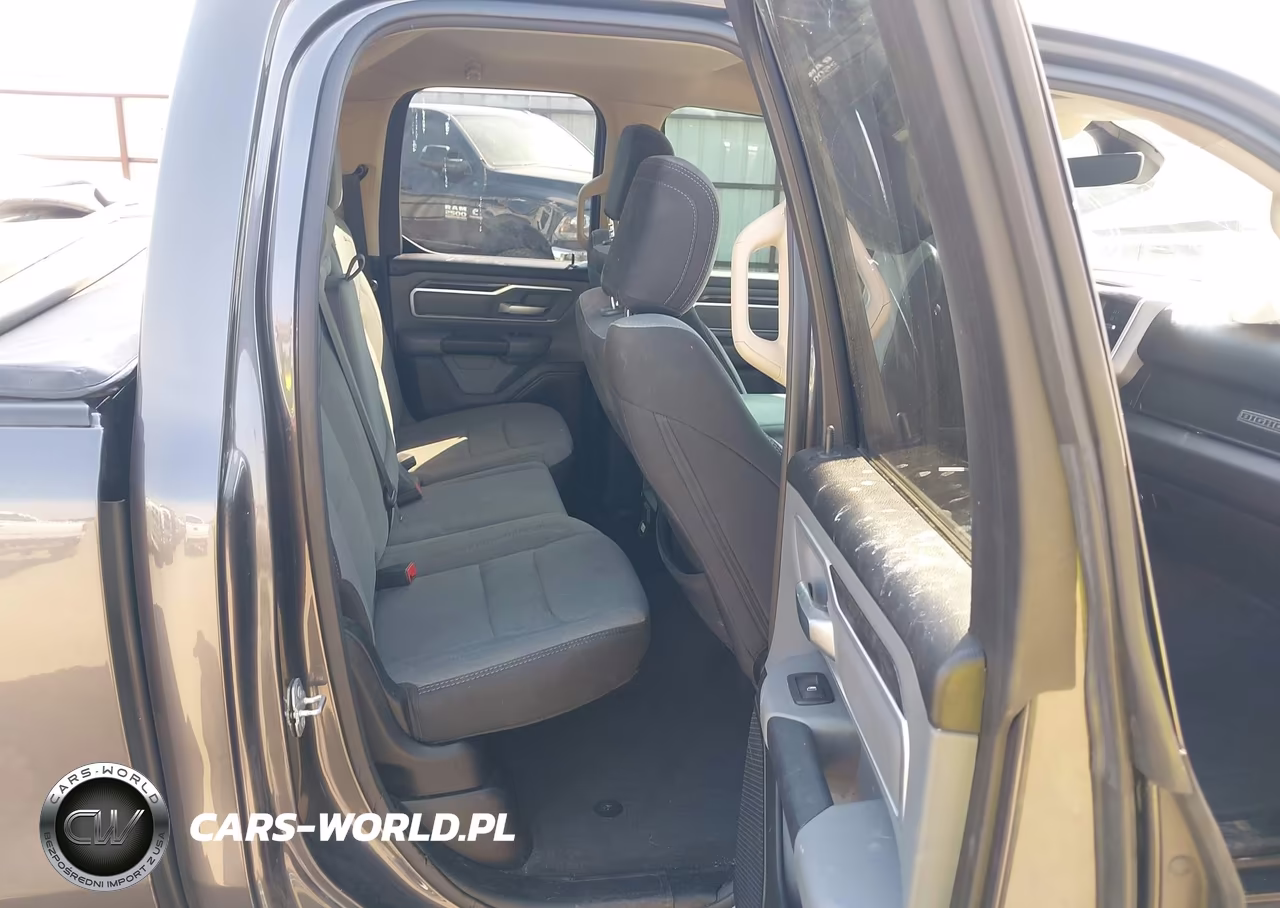 2020 Ram 1500 Big Horn 4X4 6'4 Box VIN:1C6SRFBT6LN343919 - 8
