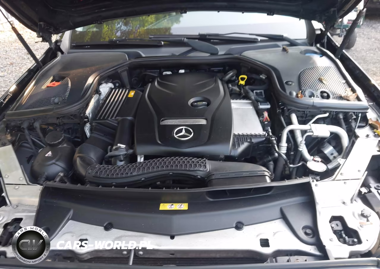 2018 Mercedes-Benz E 300 4Matic VIN:WDDZF4KB5JA390185 - 10