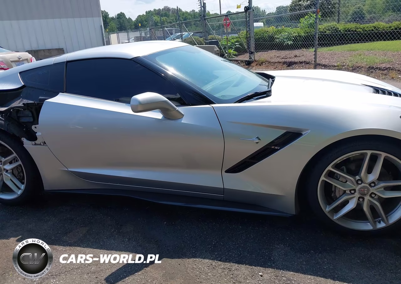 2016 Chevrolet Corvette Stingray VIN:1G1YB2D72G5113356 - 14