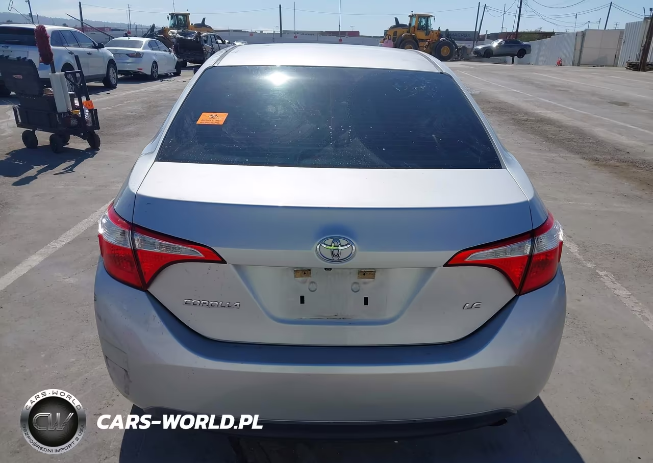 2015 Toyota Corolla Le VIN:5YFBURHE5FP305431 - 16