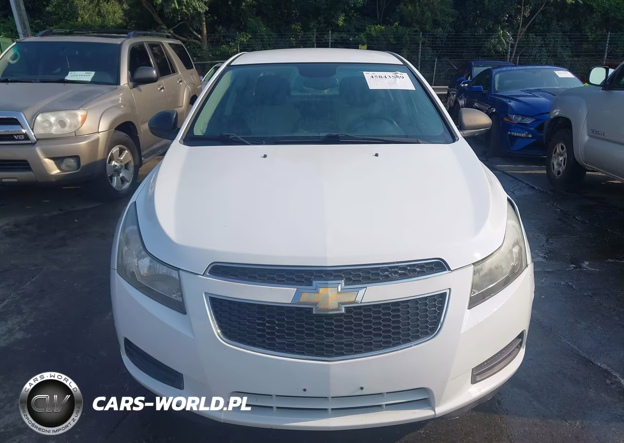 2013 Chevrolet Cruze Ls Auto VIN:1G1PA5SH7D7131802 - 12