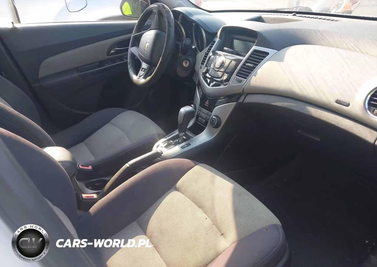 2013 Chevrolet Cruze Ls Auto VIN:1G1PA5SH7D7131802 - 5
