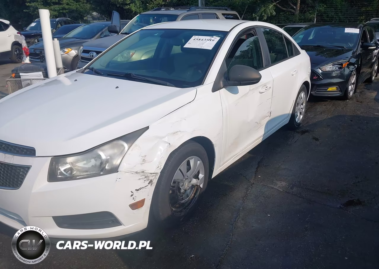 2013 Chevrolet Cruze Ls Auto VIN:1G1PA5SH7D7131802 - 6