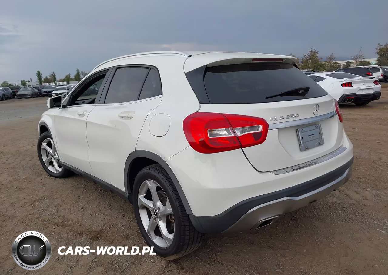 2018 Mercedes-Benz Gla 250 VIN:WDCTG4EB2JJ457070 - 3