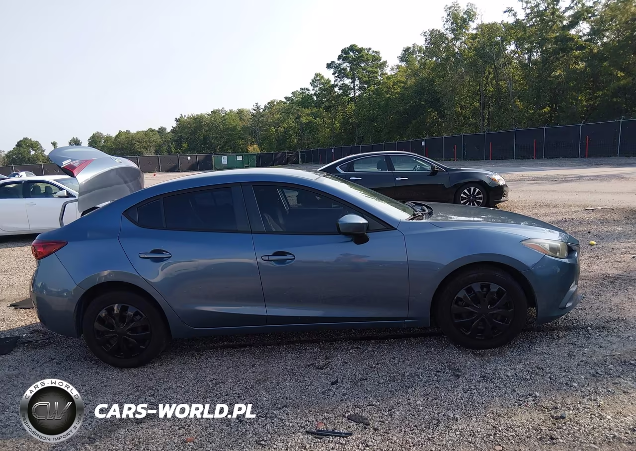2015 Mazda Mazda3 I Sport VIN:3MZBM1U75FM187670 - 13