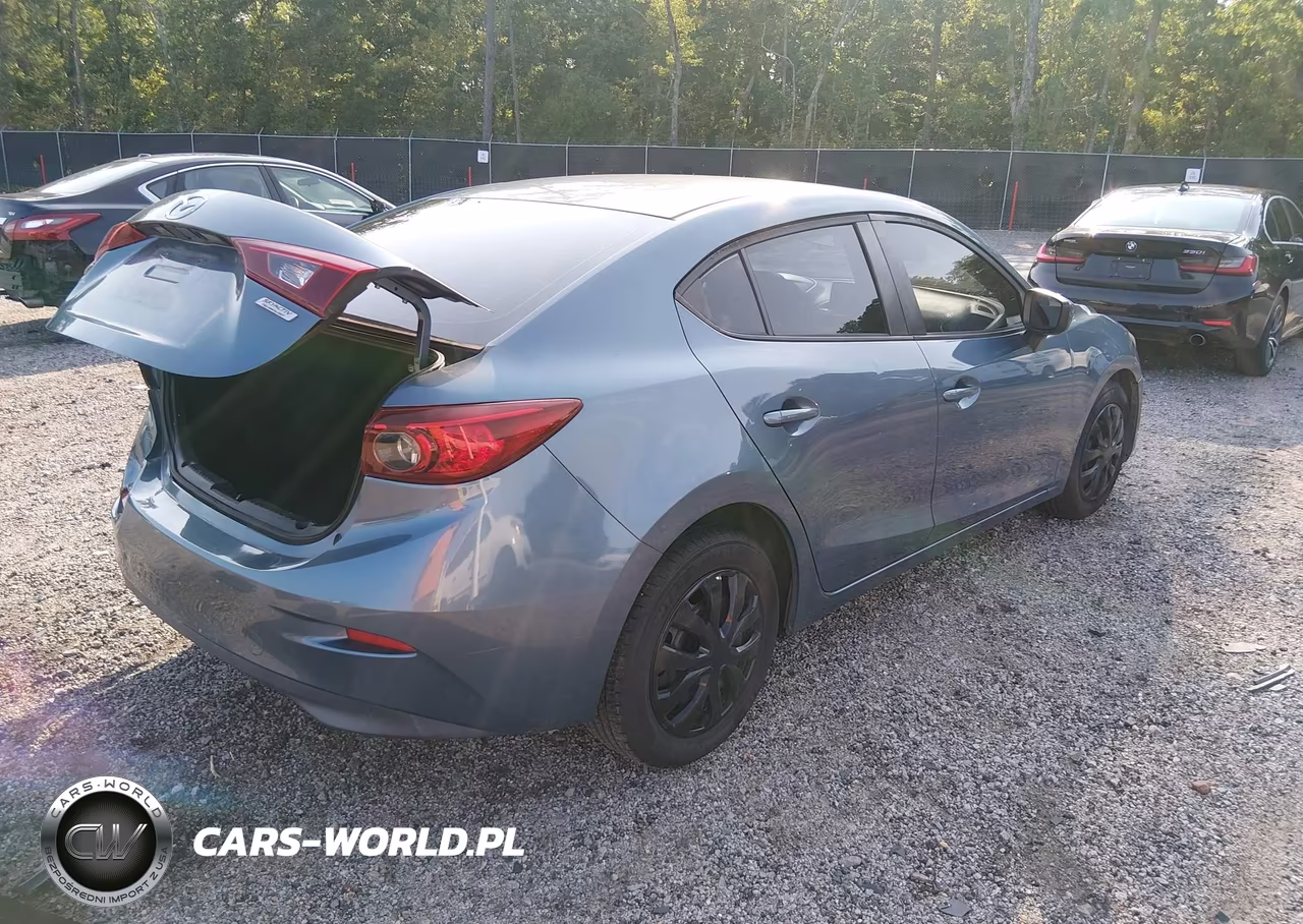 2015 Mazda Mazda3 I Sport VIN:3MZBM1U75FM187670 - 4