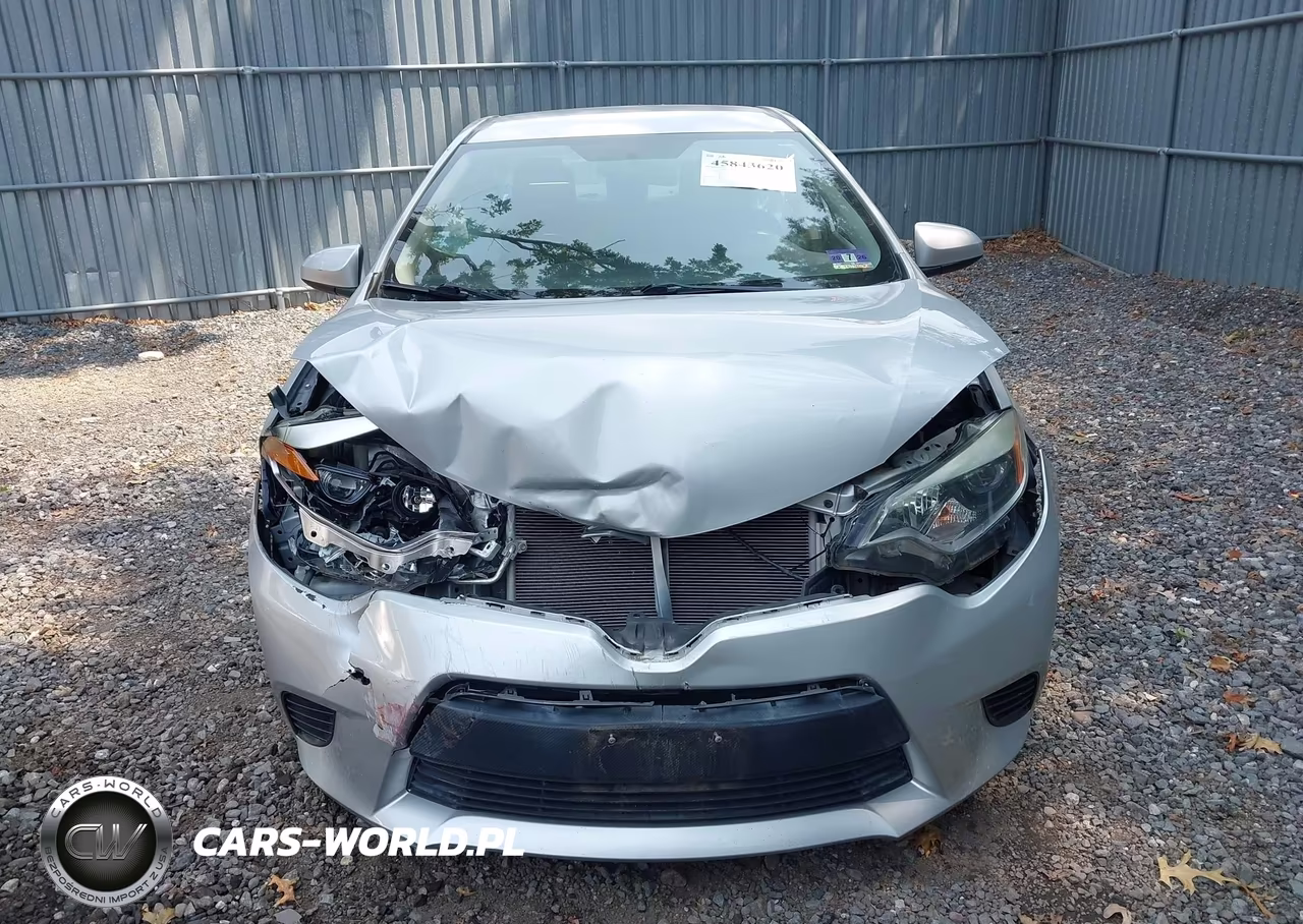 2016 Toyota Corolla Le VIN:2T1BURHE5GC572702 - 12