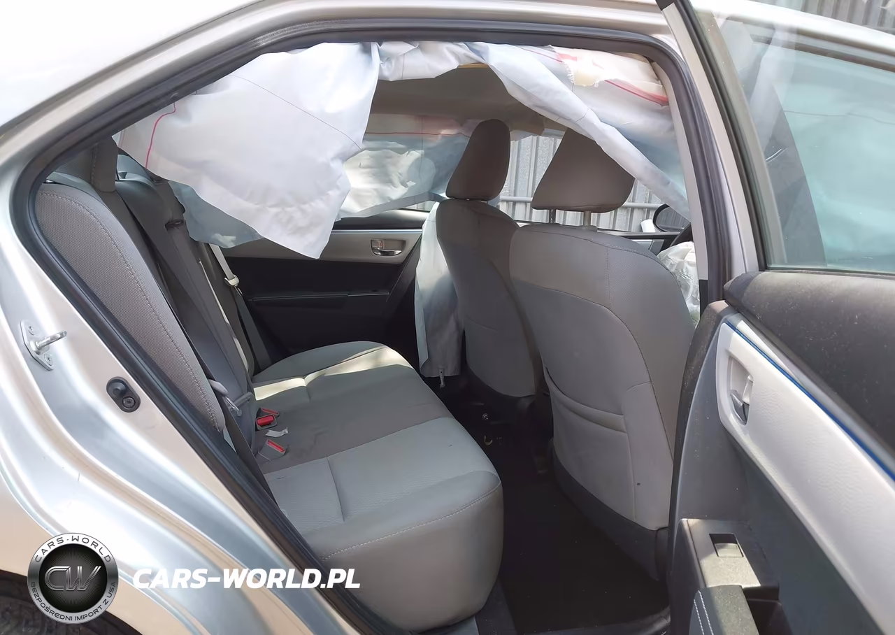 2016 Toyota Corolla Le VIN:2T1BURHE5GC572702 - 8