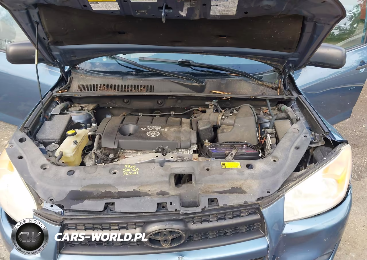 2011 Toyota Rav4 VIN:2T3ZF4DV2BW063652 - 10