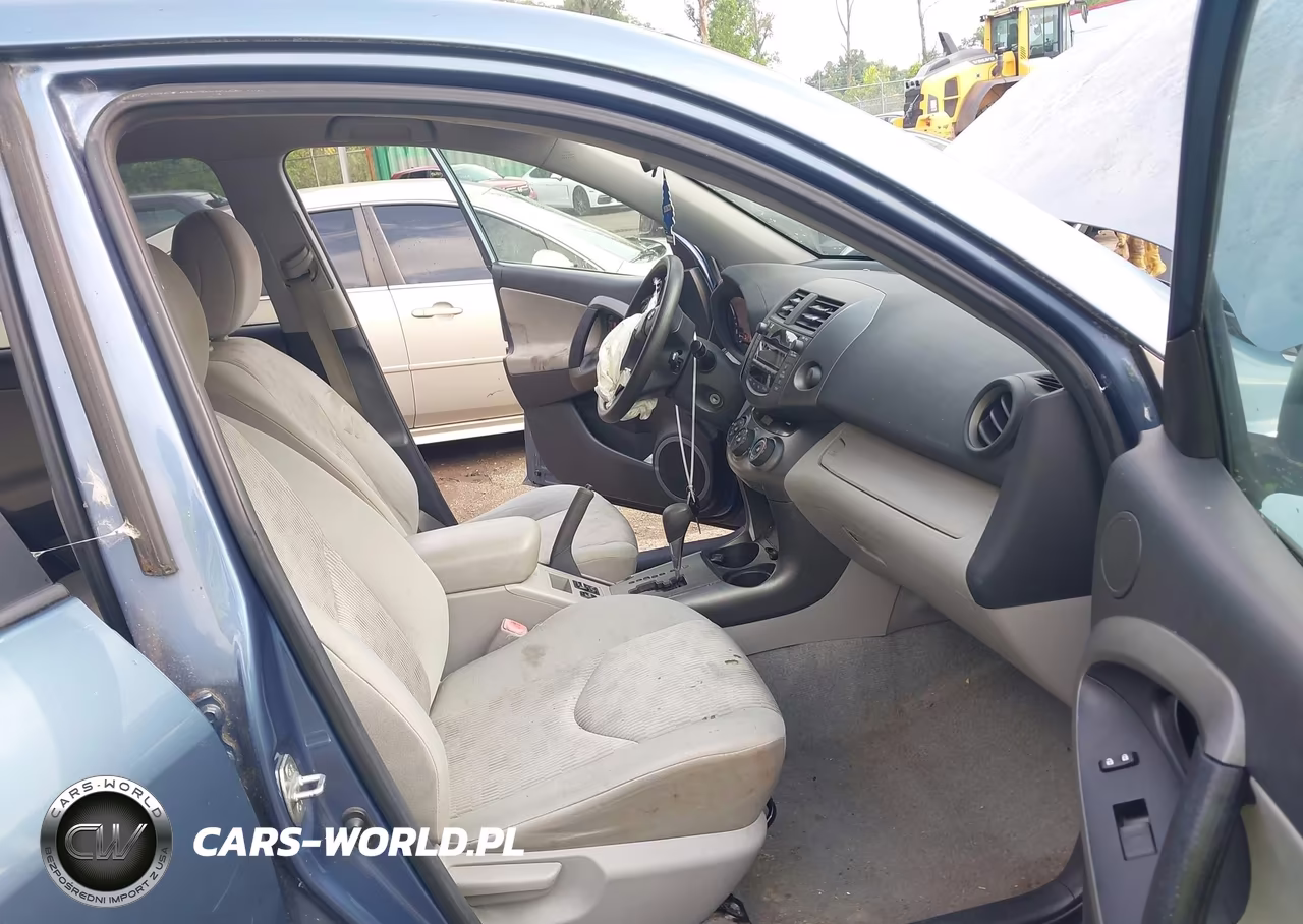 2011 Toyota Rav4 VIN:2T3ZF4DV2BW063652 - 5