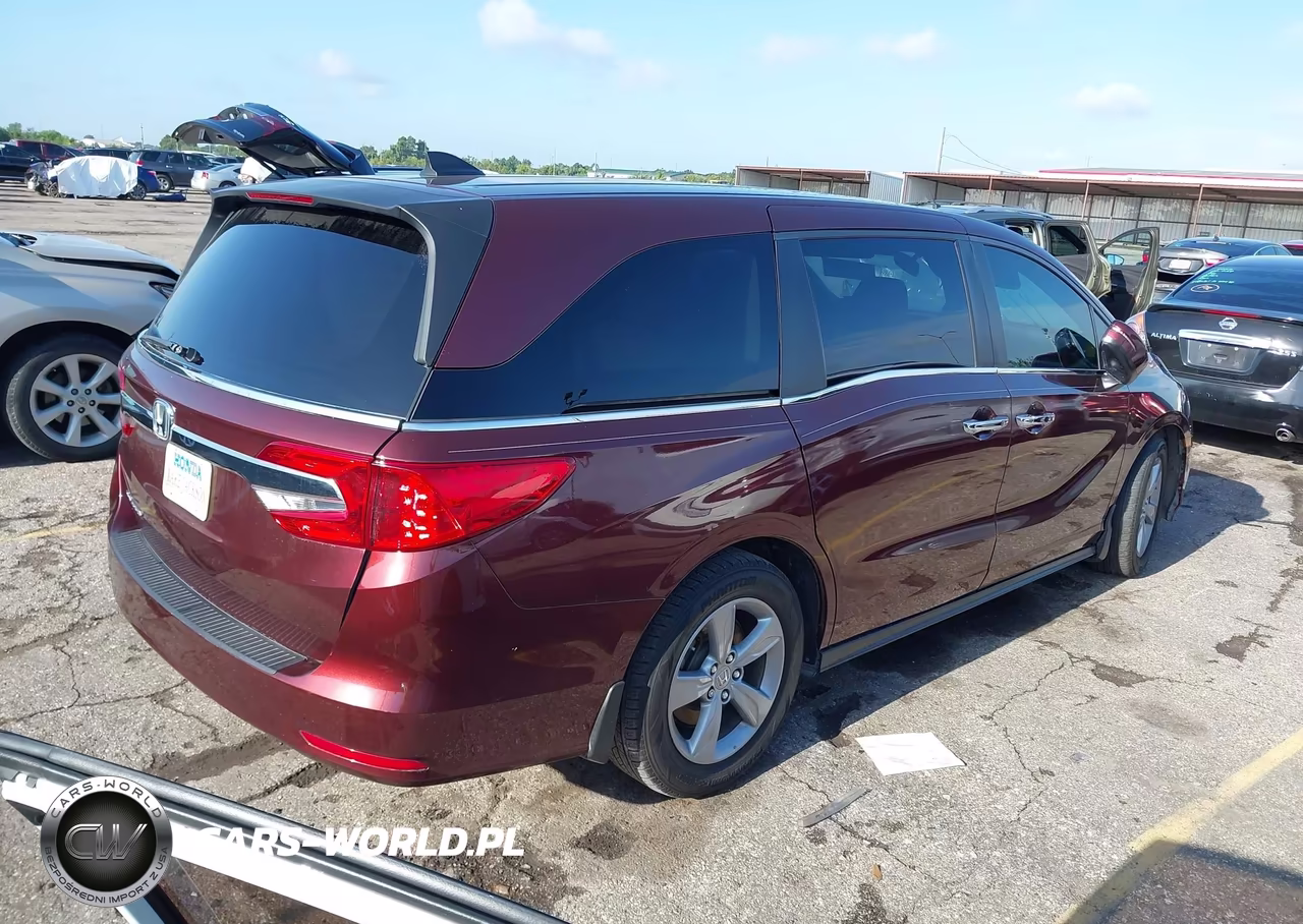 2018 Honda Odyssey Ex-L VIN:5FNRL6H70JB038561 - 4