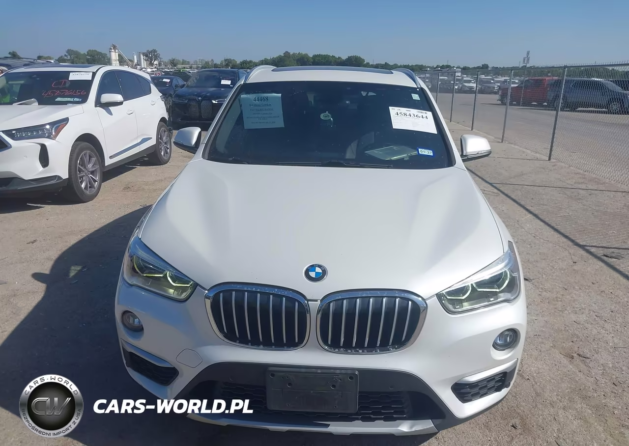 2018 BMW X1 Sdrive28I VIN:WBXHU7C34J5H44118 - 12