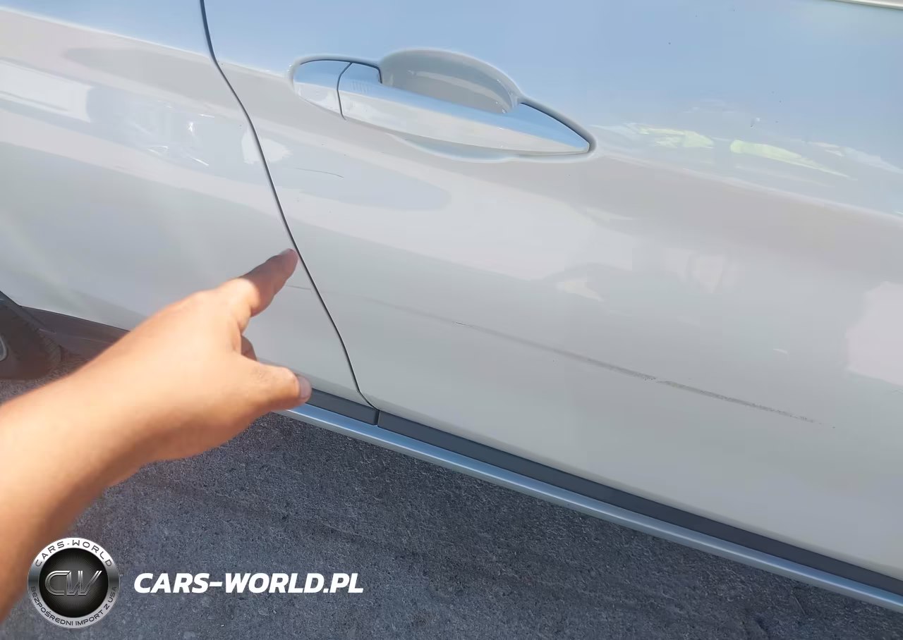 2018 BMW X1 Sdrive28I VIN:WBXHU7C34J5H44118 - 6