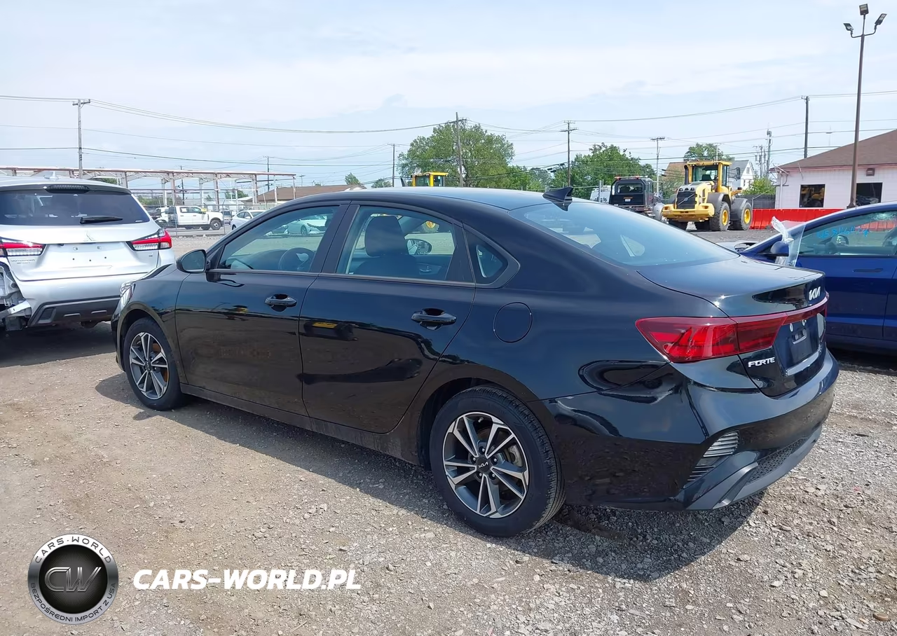 2024 Kia Forte Lxs VIN:3KPF24AD6RE752481 - 3