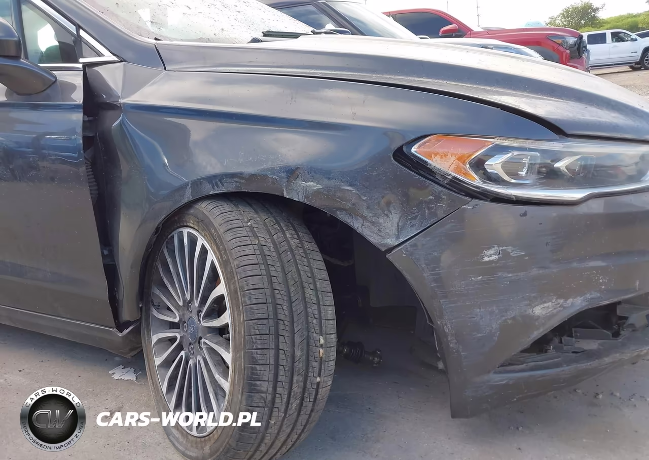 2018 Ford Fusion Titanium VIN:3FA6P0D97JR219530 - 18