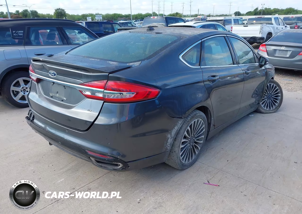 2018 Ford Fusion Titanium VIN:3FA6P0D97JR219530 - 4