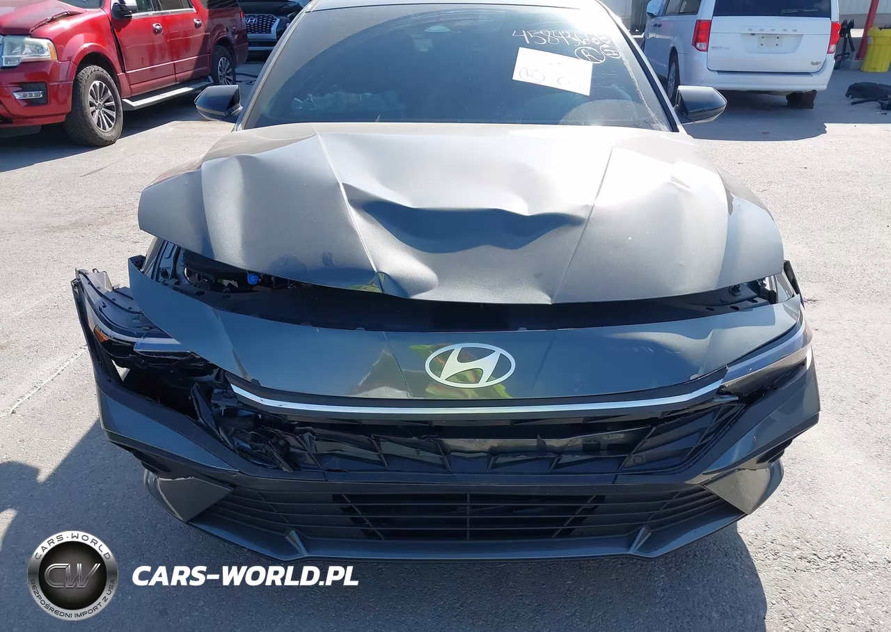 2026 Hyundai Elantra Sel Sport VIN:KMHLM4DG0TU205424 - 17