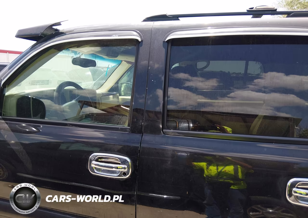 2000 Chevrolet Suburban 1500 Lt VIN:3GNFK16T3YG101494 - 14