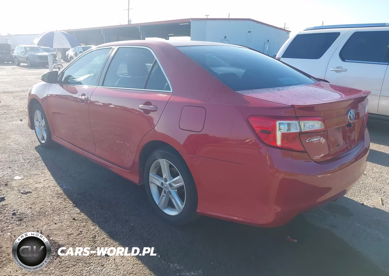 2012 Toyota Camry Se VIN:4T1BF1FK2CU630732 - 3