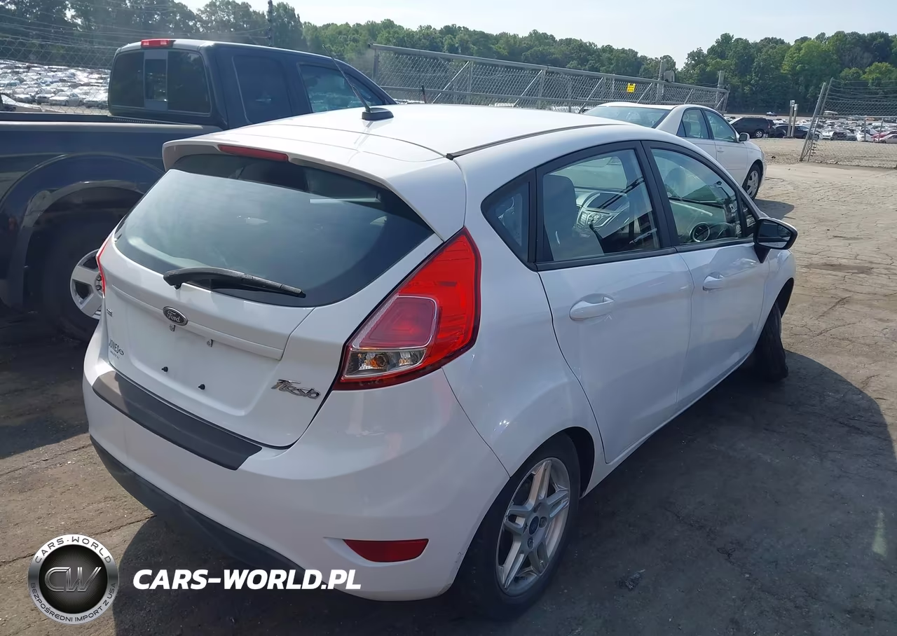 2017 Ford Fiesta Se VIN:3FADP4EJ6HM115299 - 4
