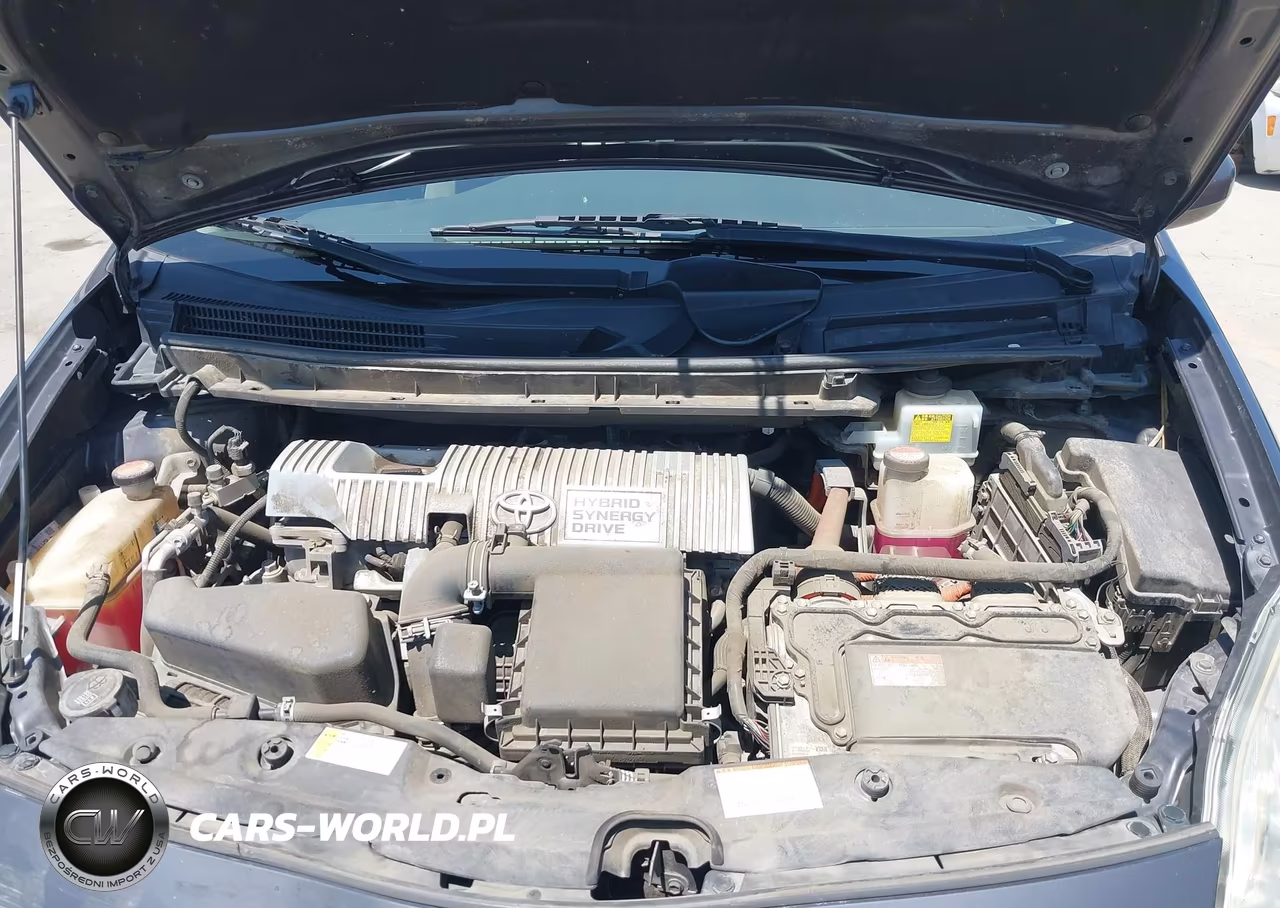 2015 Toyota Prius Two VIN:JTDKN3DU5F2000758 - 10