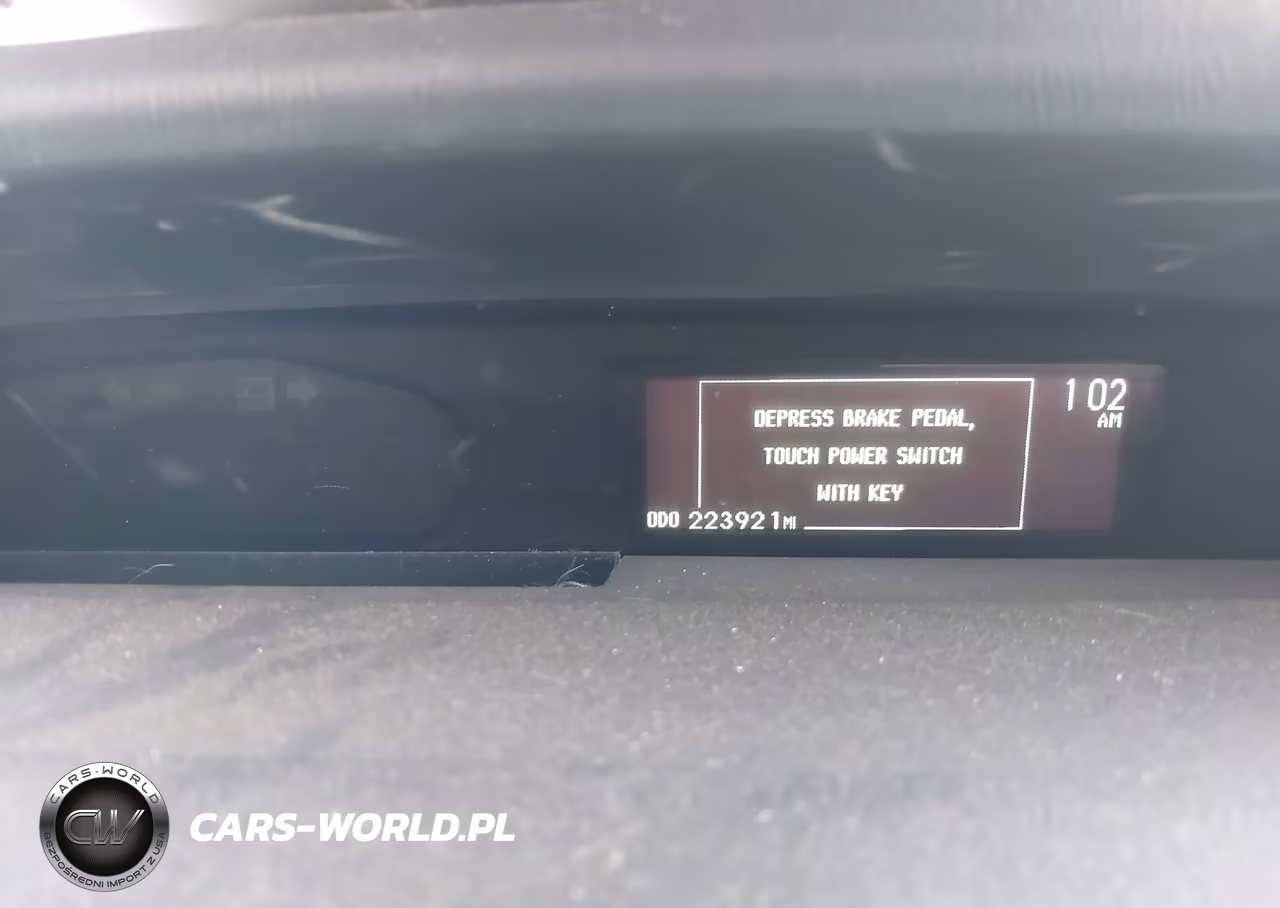 2015 Toyota Prius Two VIN:JTDKN3DU5F2000758 - 7