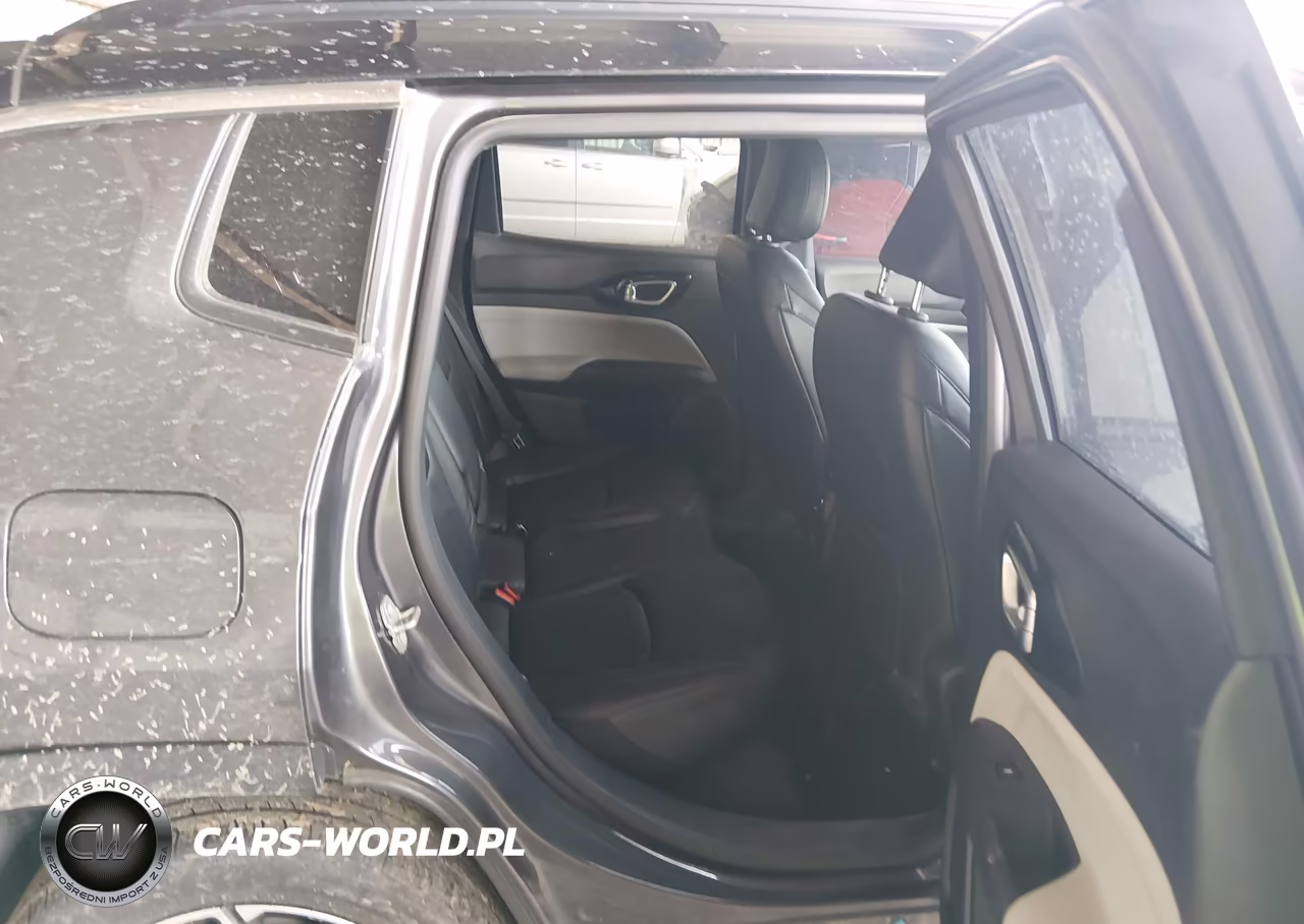 2024 Jeep Compass Limited 4X4 VIN:3C4NJDCN0RT128689 - 8