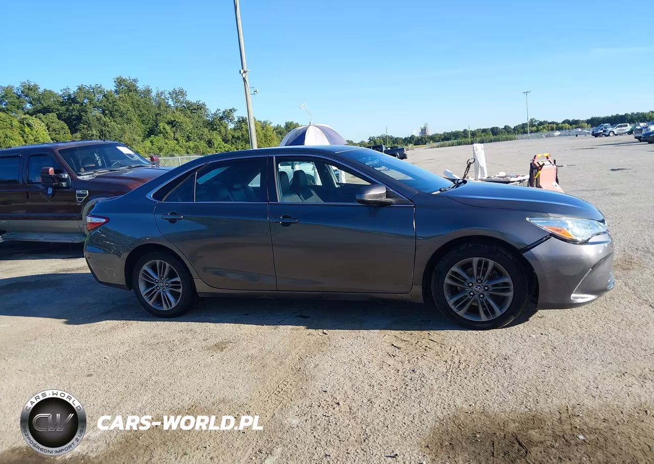 2017 Toyota Camry VIN:4T1BF1FK9HU775564 - 13