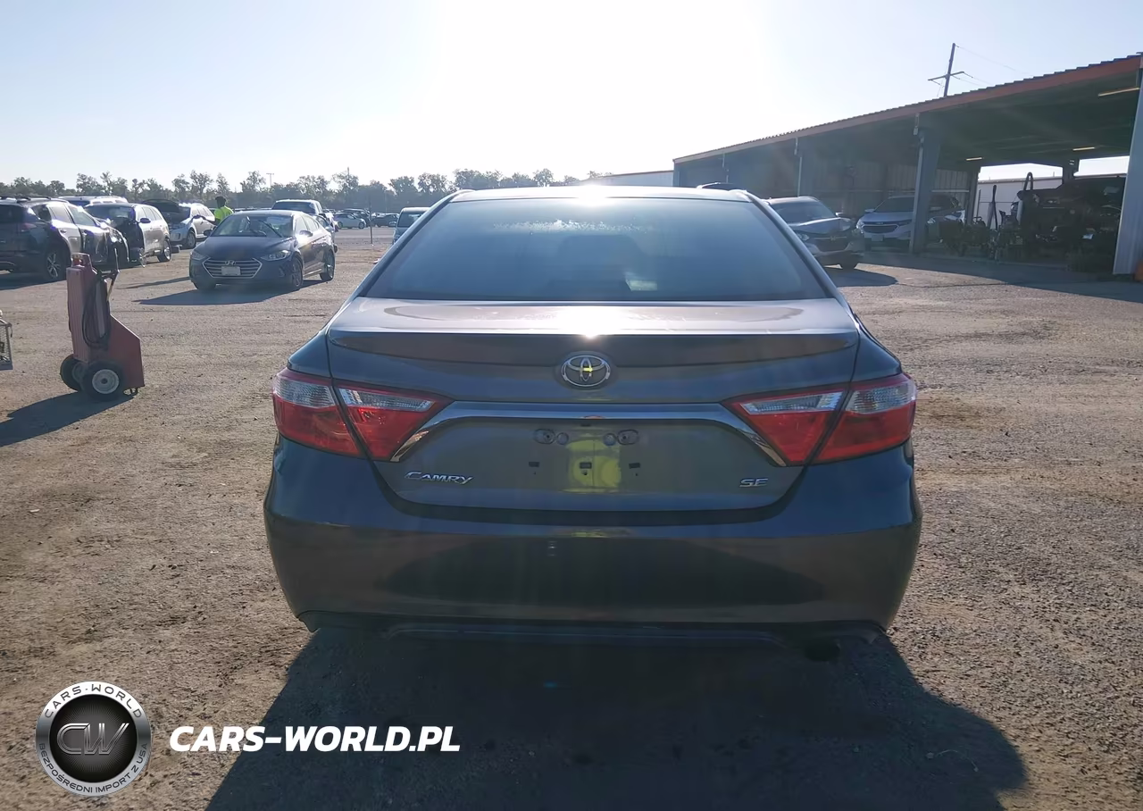 2017 Toyota Camry VIN:4T1BF1FK9HU775564 - 16