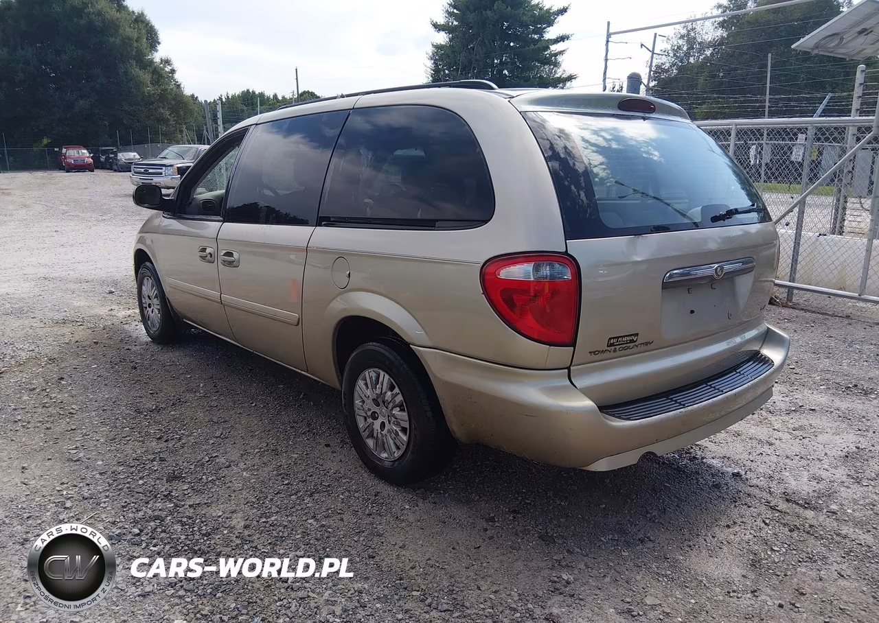 2007 Chrysler Town & Country Lx VIN:2A4GP44R87R190215 - 3