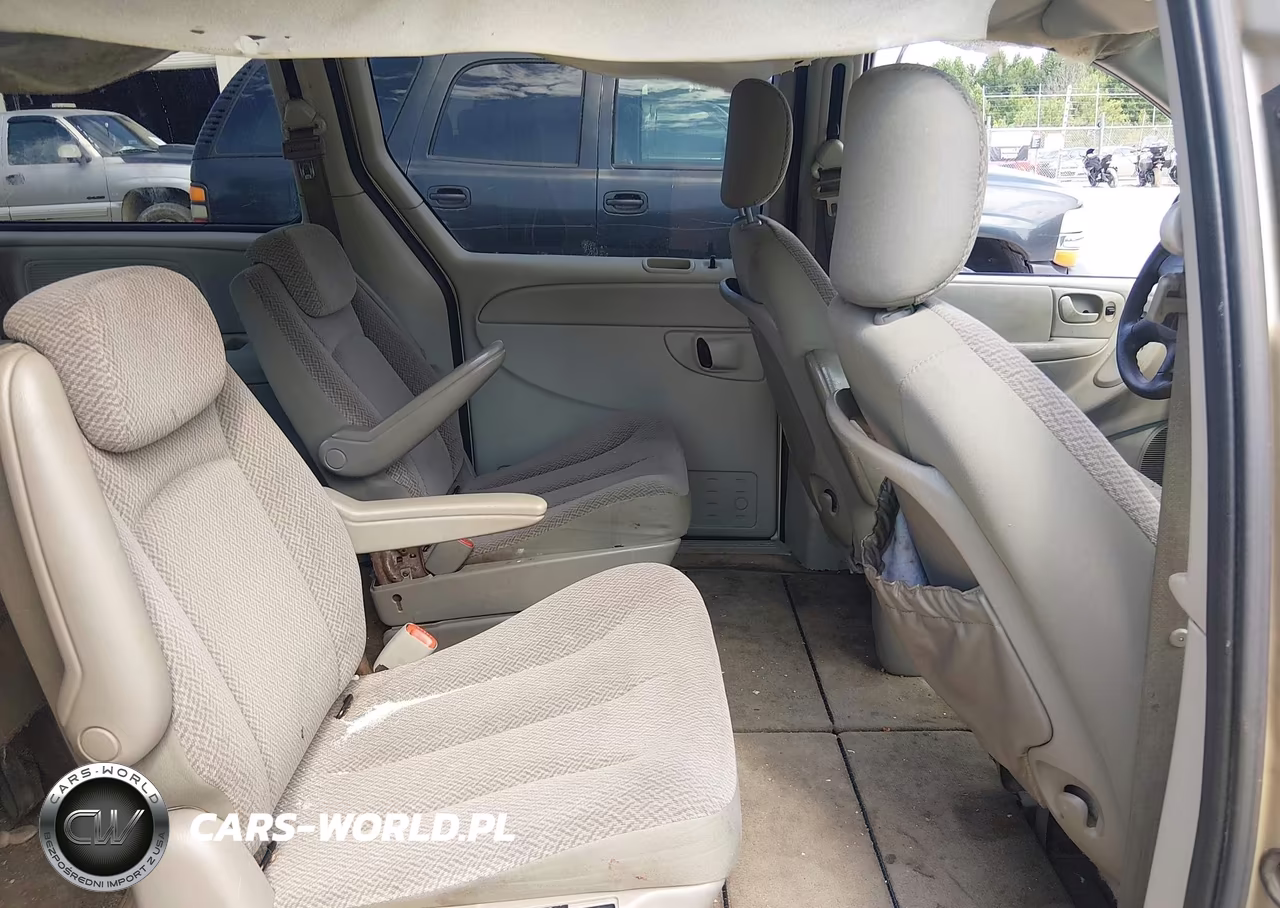 2007 Chrysler Town & Country Lx VIN:2A4GP44R87R190215 - 8