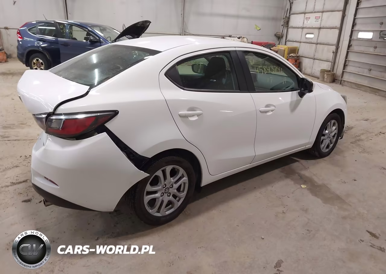 2017 Toyota Yaris Ia VIN:3MYDLBYV2HY175101 - 4